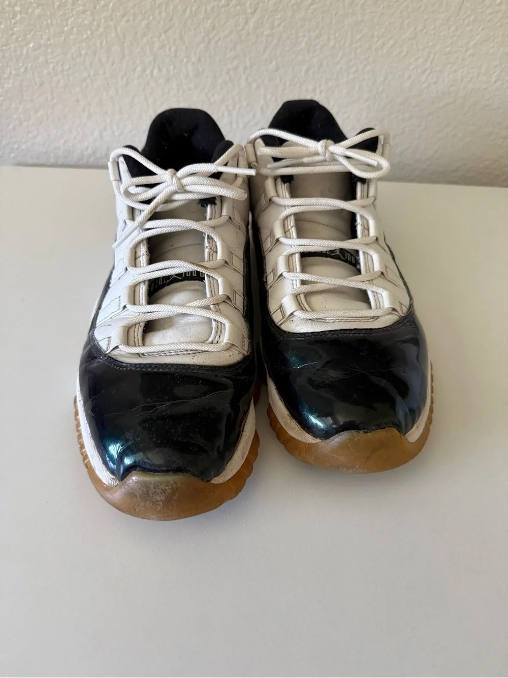 Jordan 11 Low Emerald